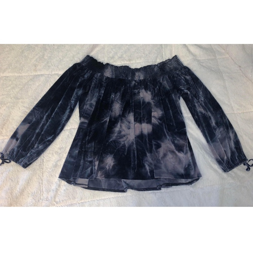 american eagle off the shoulder top